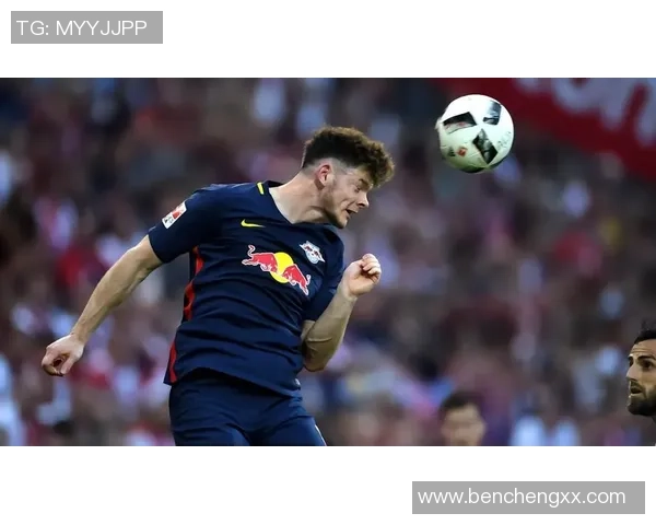 足总杯精彩对决里昂逆转莱比锡上演绝杀狂潮