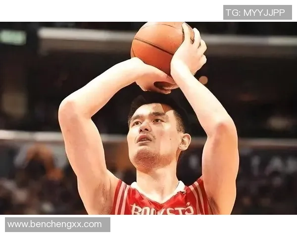 姚明在篮球场上的盖帽瞬间绘画艺术展览的创意构思与灵感来源