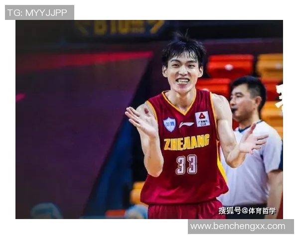 重庆篮球队实力飙升引发关注新排名创历史新高令人期待