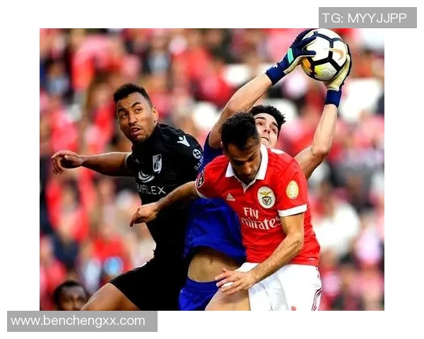 英超激战：本菲卡与切尔西战平0比0数据分析揭示惨败背后的真相