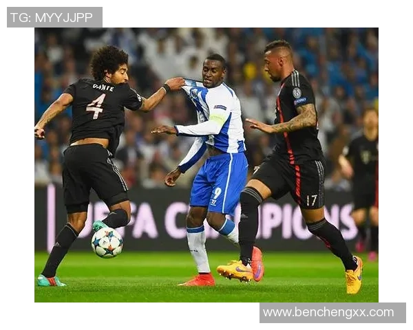 友谊赛拜仁与波尔图激战成平局红牌事件引发全场热议 友谊赛拜仁与波尔图激战成平局红牌事件引发全场热议