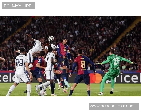 足总杯精彩对决国米5-0横扫巴萨绝杀瞬间引发全场狂欢 足总杯精彩对决国米5-0横扫巴萨绝杀瞬间引发全场狂欢